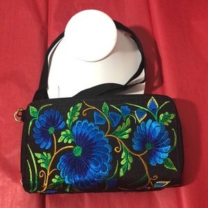 Oaxaca Embroidered Wallet. Blue & Green on black.